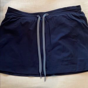 Outdoor Voices skort
